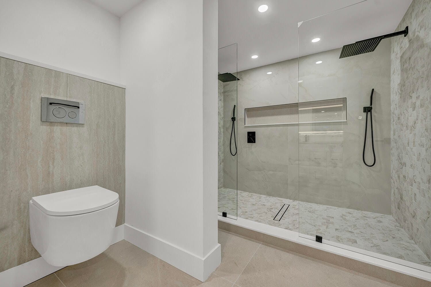 5701 CAMINO DEL SOL 106 — photo 11