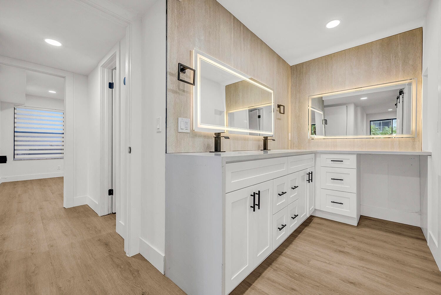 5701 CAMINO DEL SOL 106 — photo 7