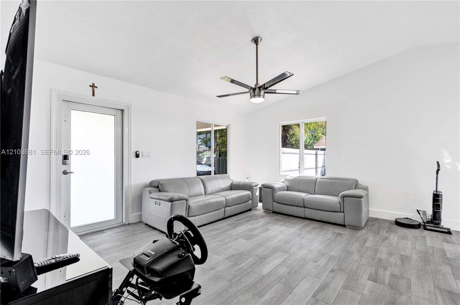 11496 SW 227th Terrace, Miami, FL 33170 photo 5