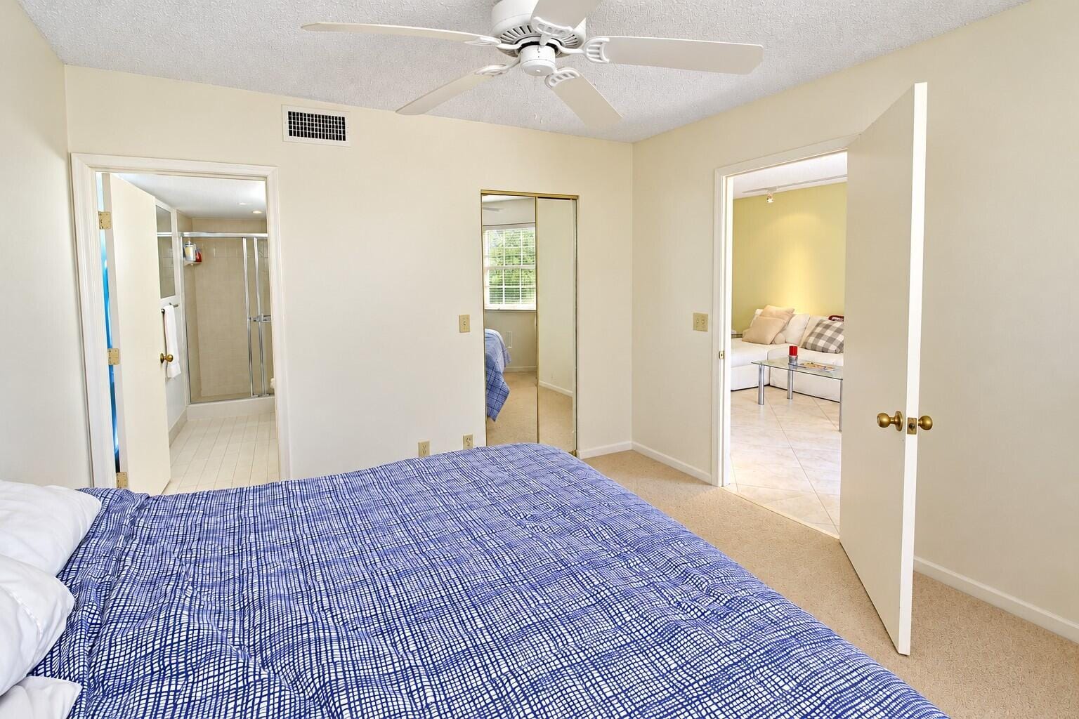 2230 N CYPRESS BEND Drive 410, Pompano Beach, FL 33069 photo 11