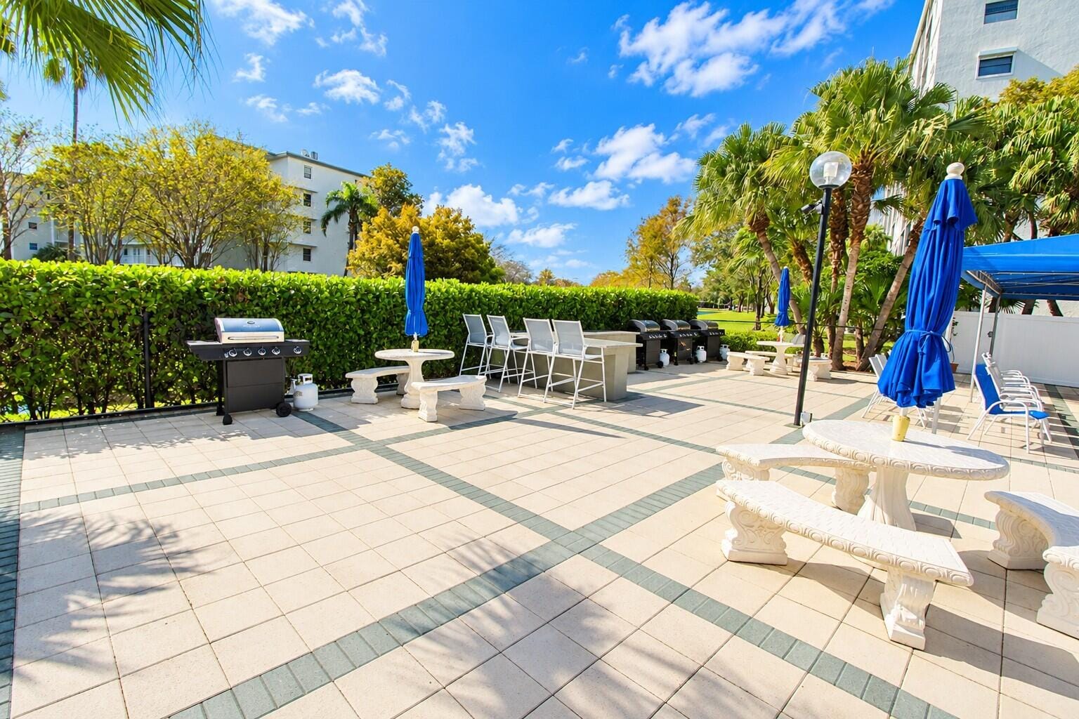 2230 N CYPRESS BEND Drive 410, Pompano Beach, FL 33069 photo 19