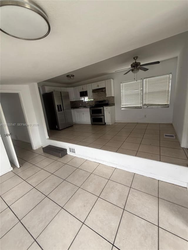 4615 SW 46 Lane, Davie, FL 33314