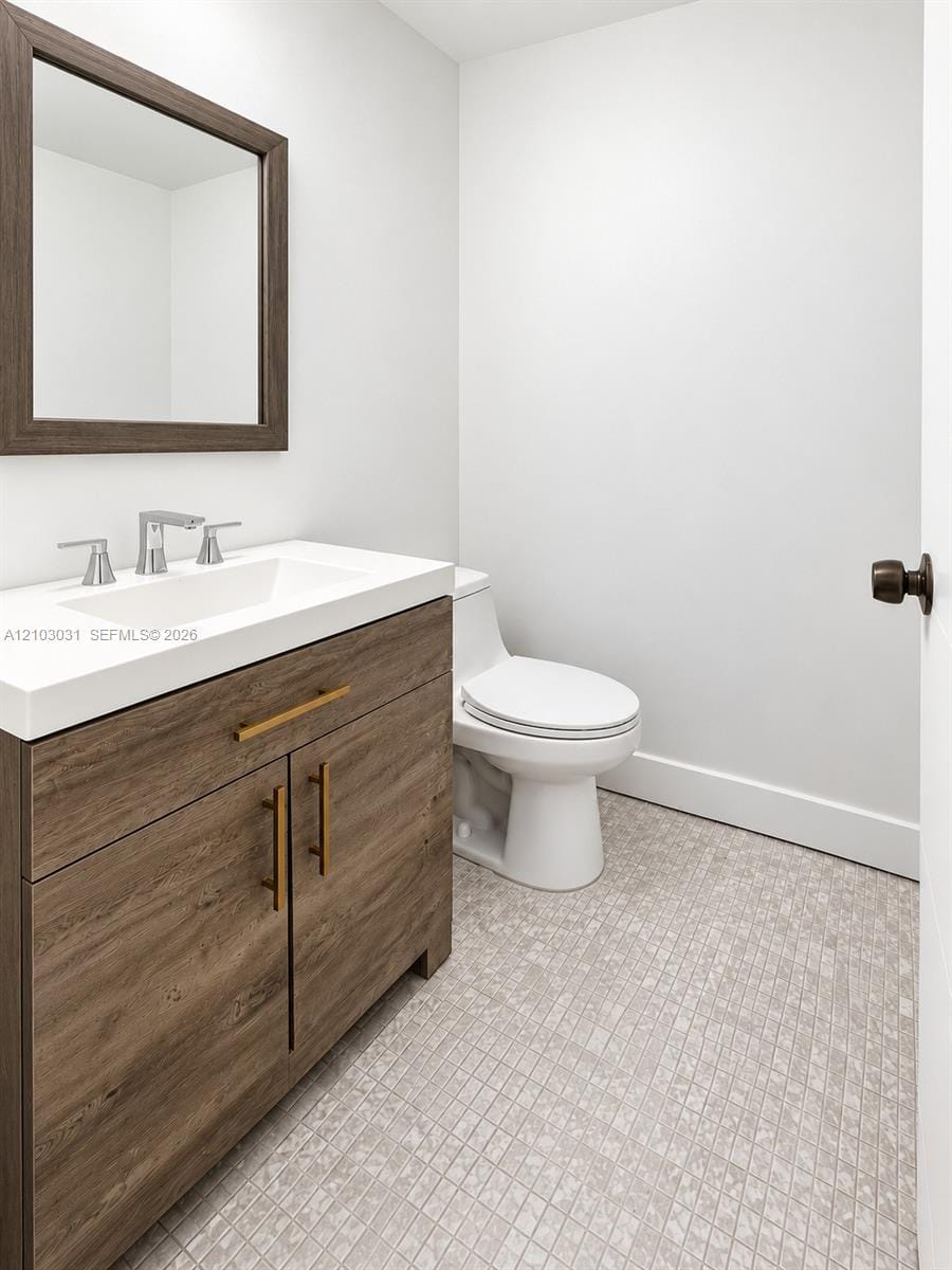 1000 Parkview Drive 202 — photo 11