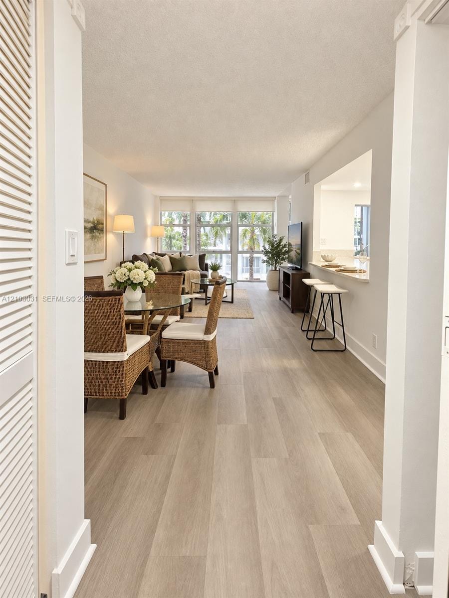1000 Parkview Drive 202 — photo 3