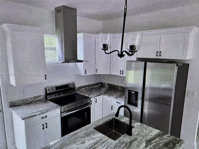 2906 W 52 Street, Lehigh Acres, FL 33971