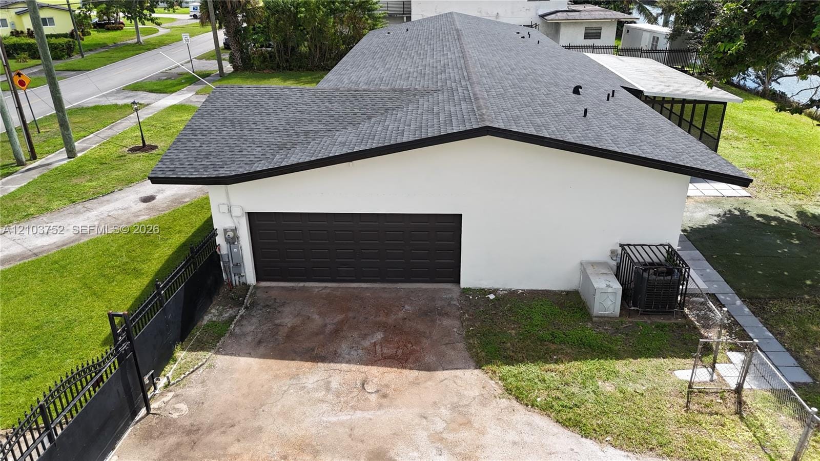 9120 Little River Drive — photo 2
