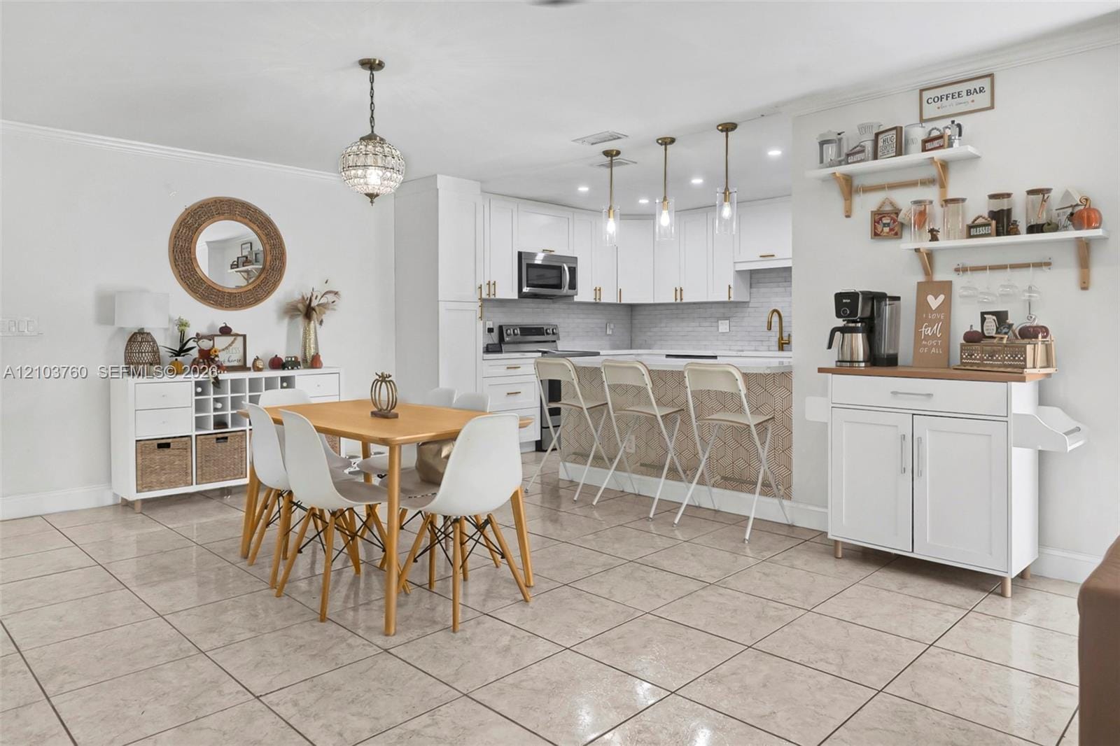 2131 Nova Village Drive, Davie, FL 33317 photo 4