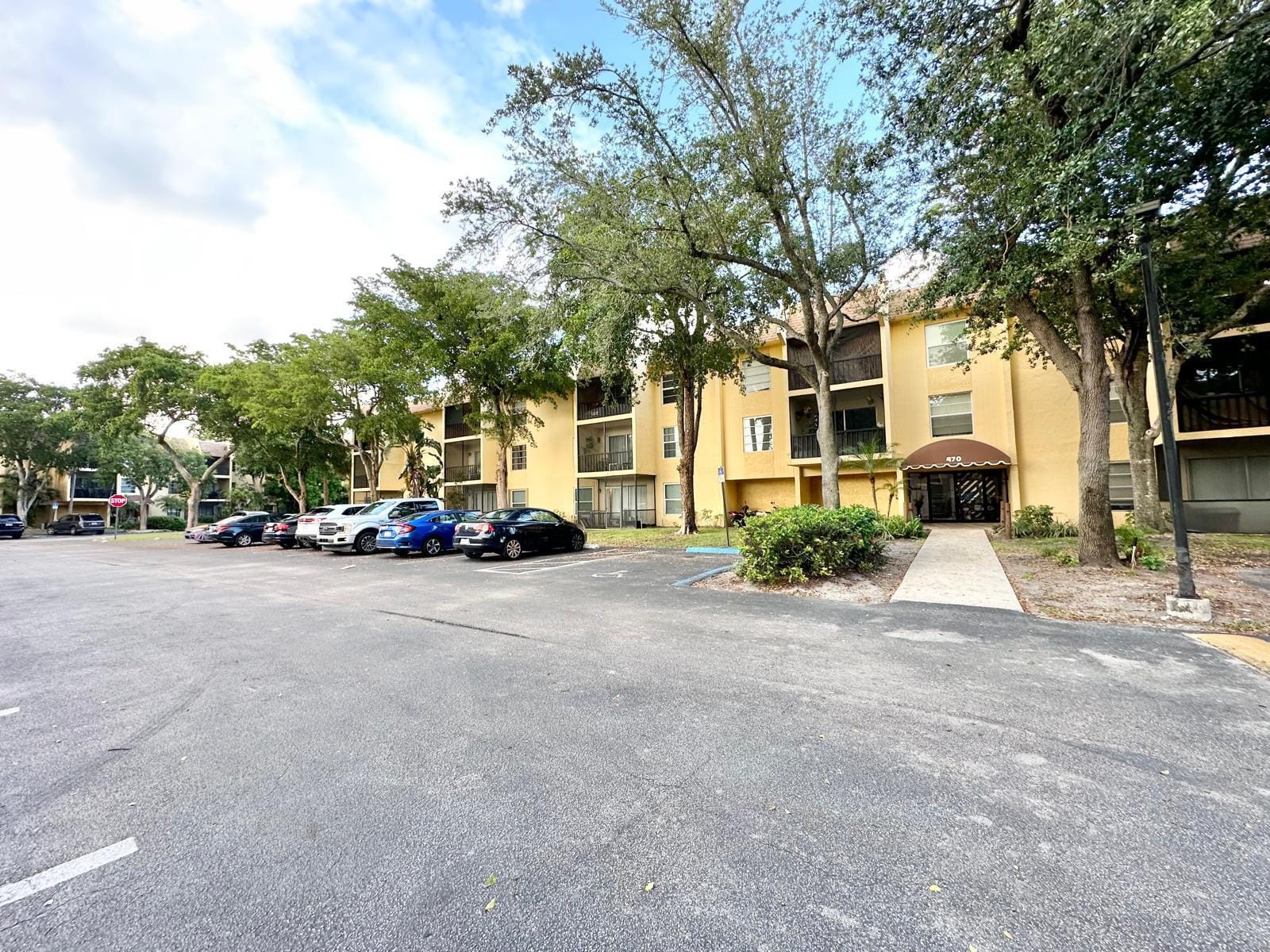 2 bedroom home for sale at 470 20th, Boca Raton, FL 33431 — $2,600
