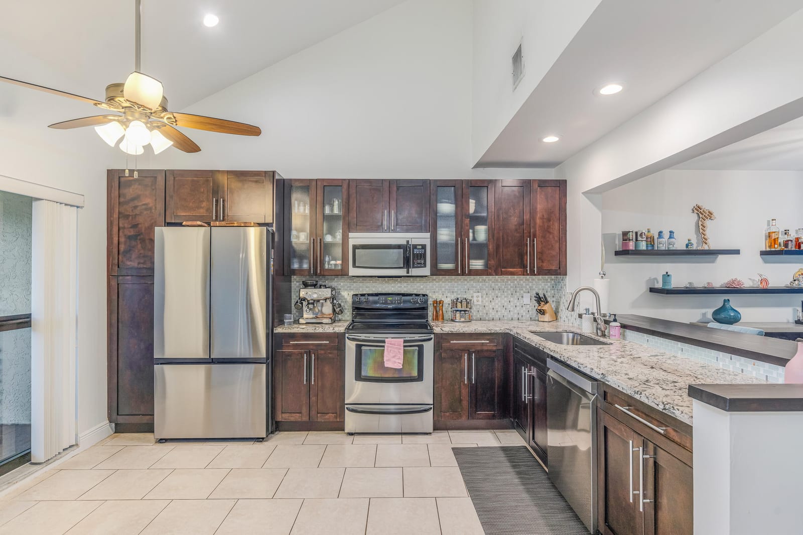 9360 Ketay Circle — photo 4