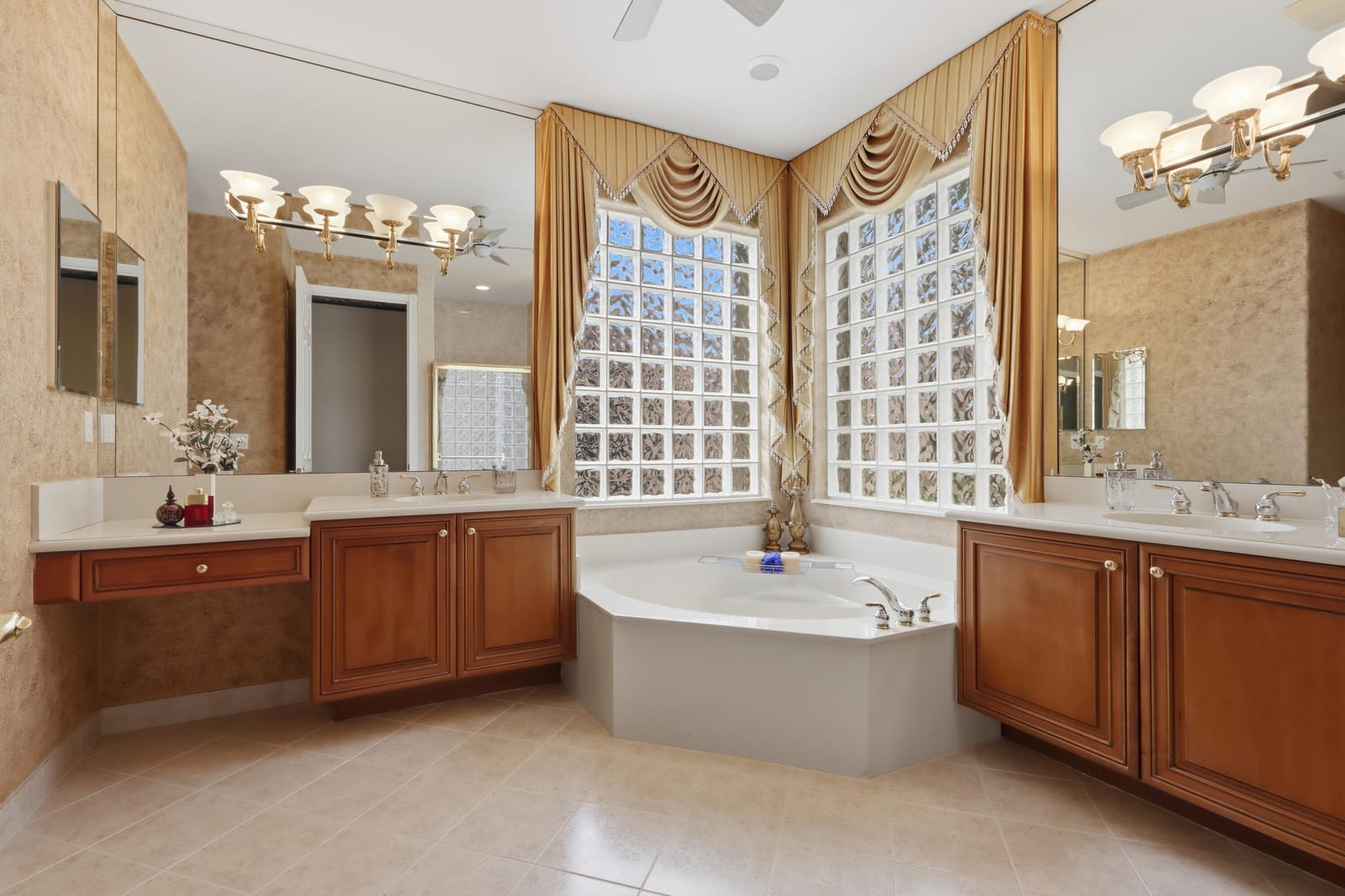 11044 Malaysia Circle, Boynton Beach, FL 33437 photo 28