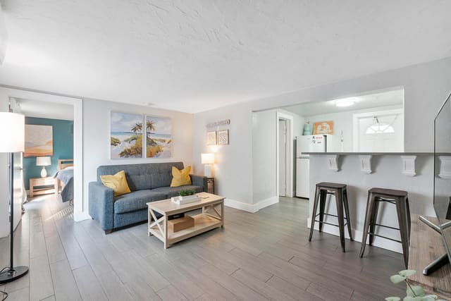 551 SW 13th Avenue 3, Fort Lauderdale, FL 33312
