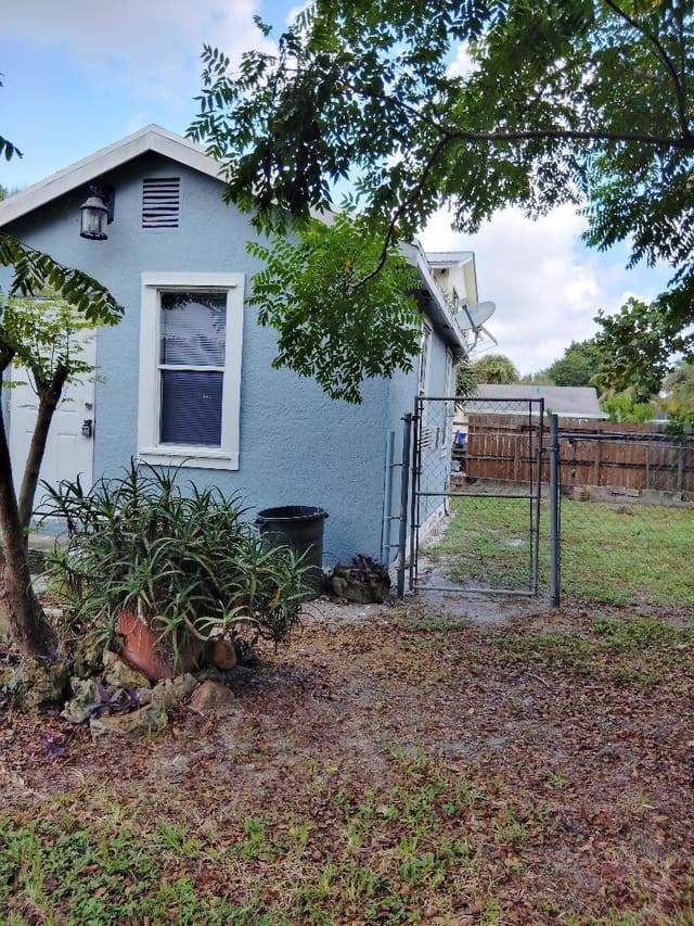 1831 JUNO Road Apt. C, North Palm Beach, FL 33408