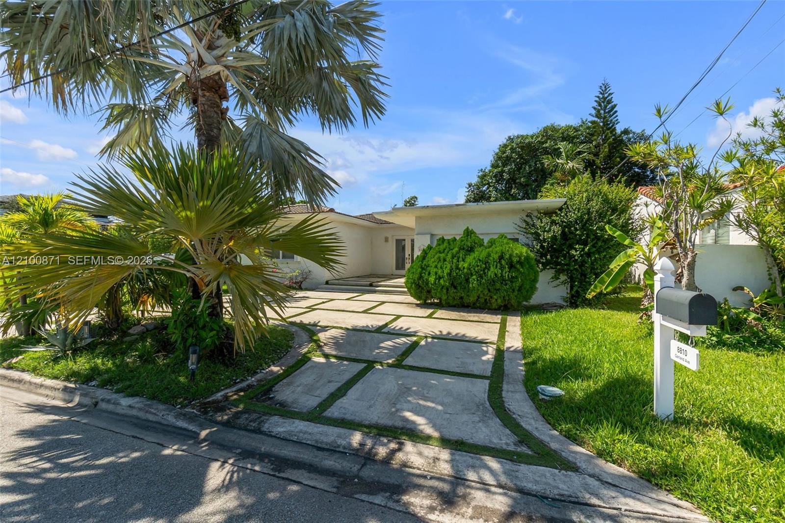 8810 Garland Avenue, Surfside, FL 33154