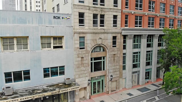 111 E Flagler Street 902, Miami, FL 33131