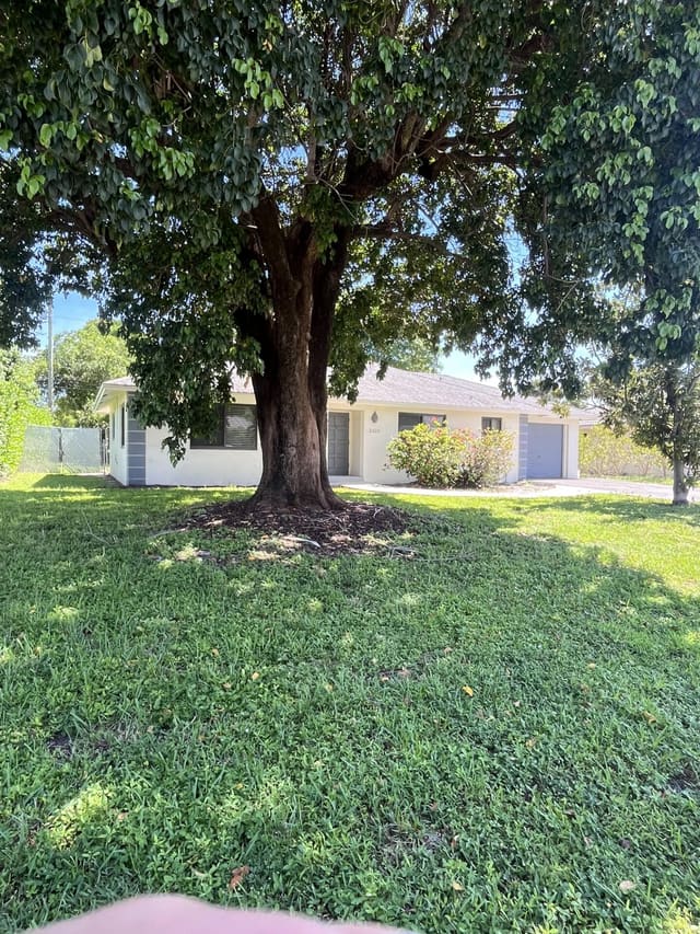 2222 NW 3rd Avenue, Boca Raton, FL 33431