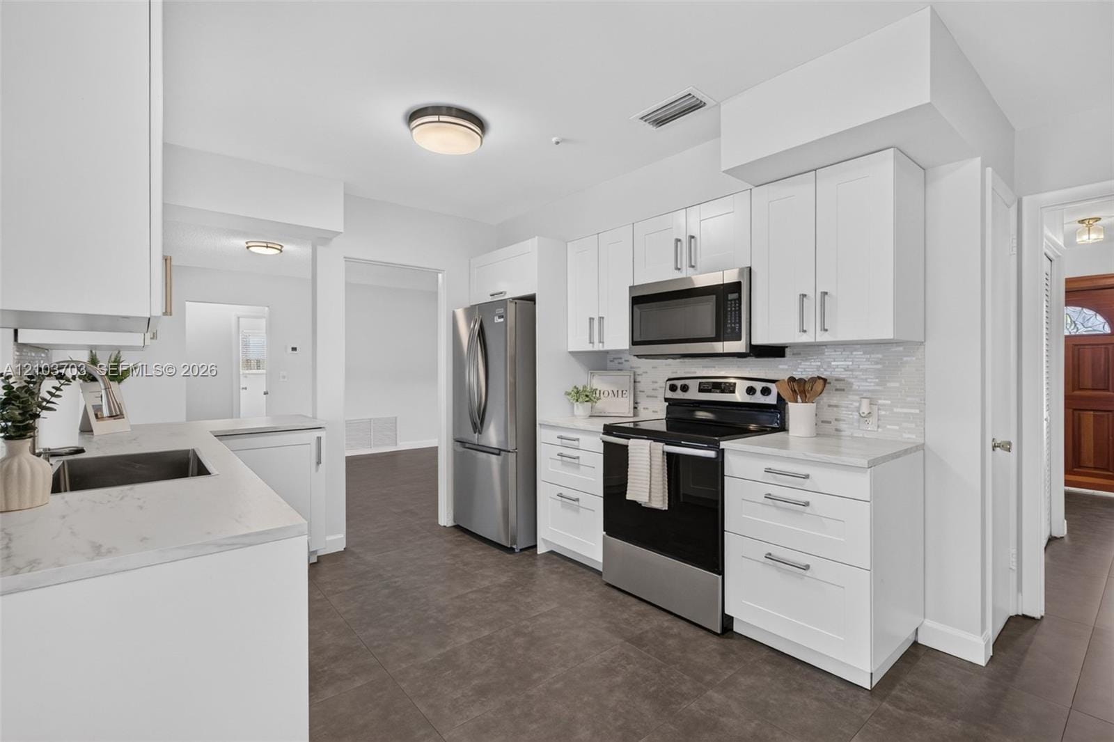 4110 Roosevelt Street — photo 8