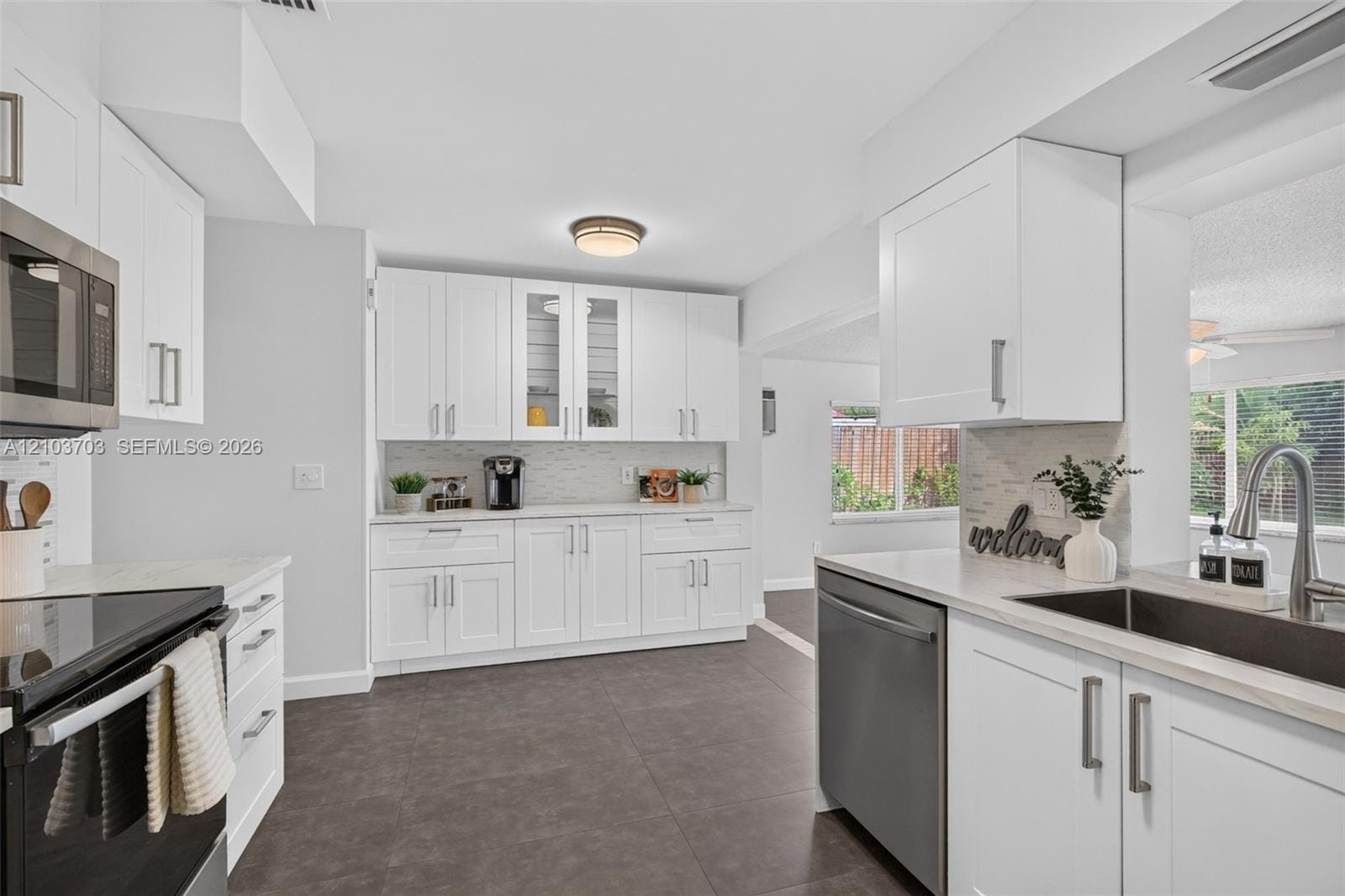 4110 Roosevelt Street — photo 9