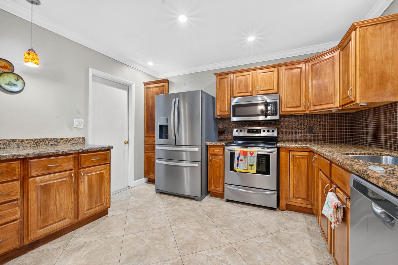 6911 SW 1ST Court, Margate, FL 33068 photo 28