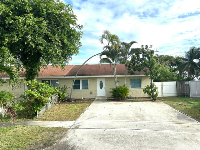 1769 Keenland Circle, West Palm Beach, FL 33415