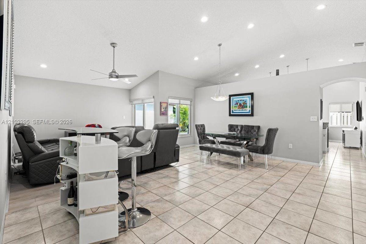 1010 NW 125th Avenue, Sunrise, FL 33323 photo 12
