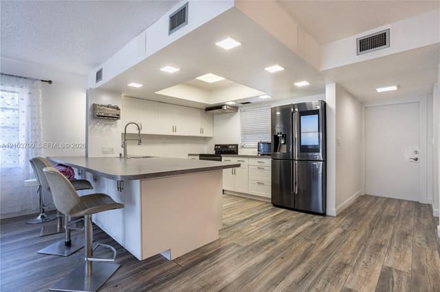 3951 NE 19th Road 1702, Pompano Beach, FL 33064