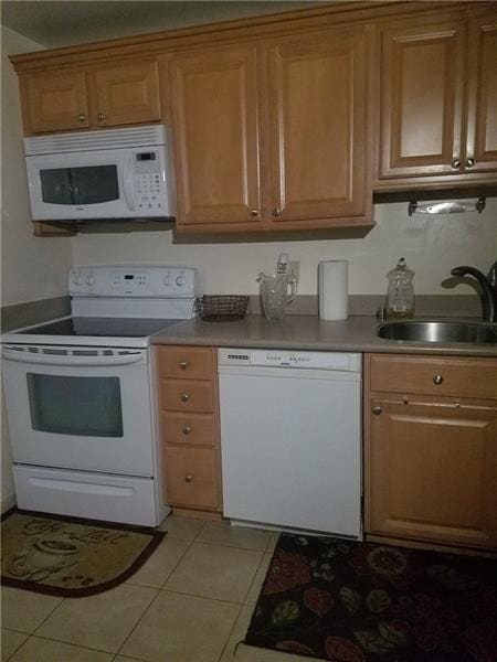 3730 INVERRARY Drive 1W, Lauderhill, FL 33319