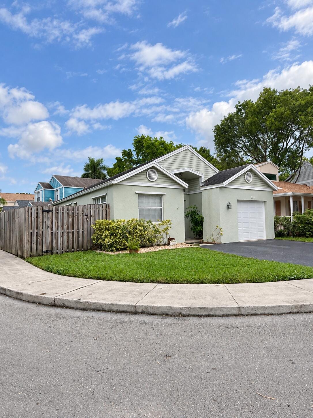 138 SW 159th Way, Sunrise, FL 33326 photo 30