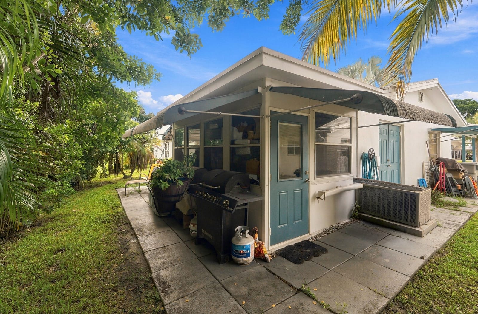 111 NW 25TH Court, Pompano Beach, FL 33064 photo 16
