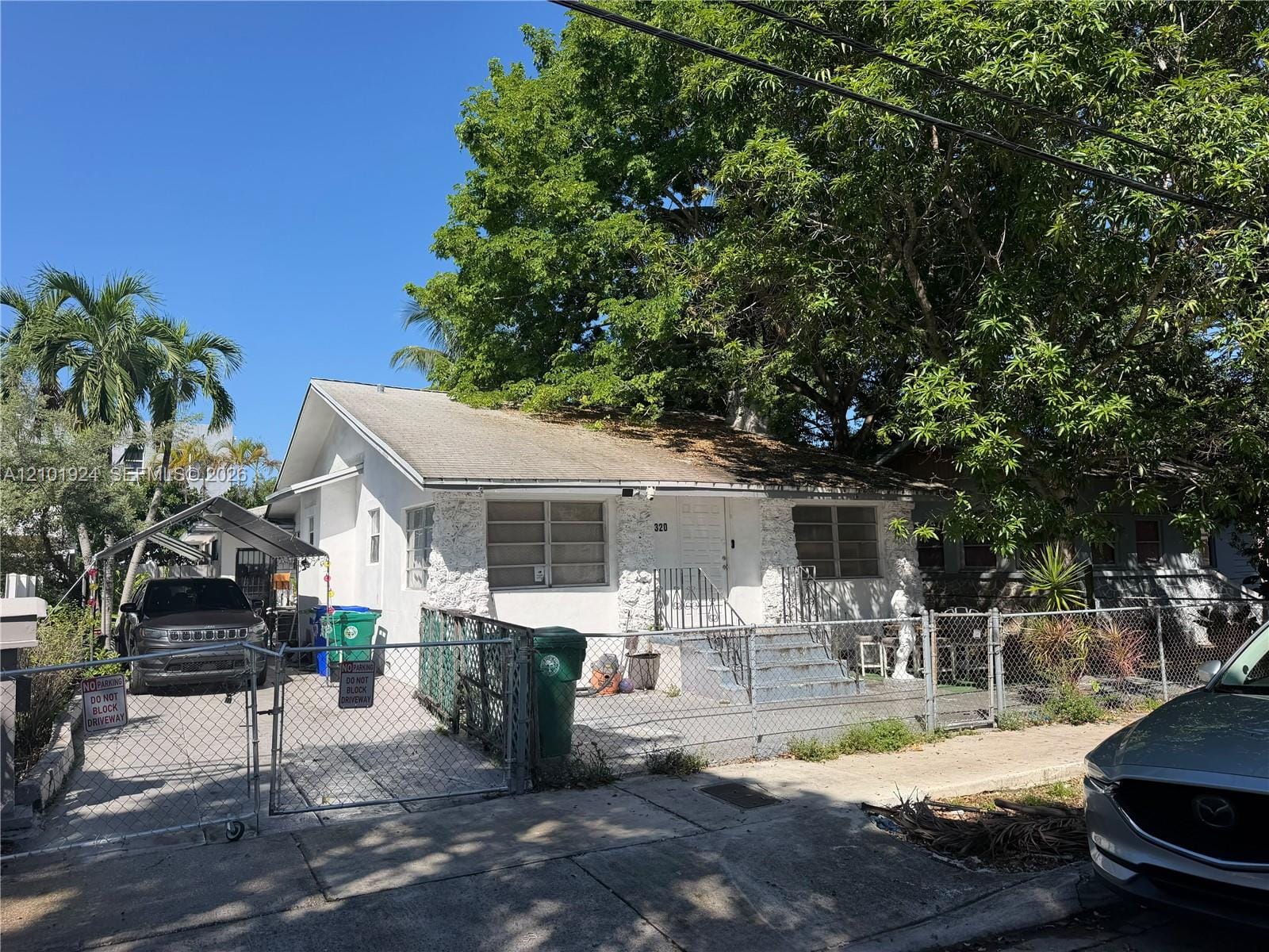 320 NW 11th Avenue, Miami, FL 33128 photo 2