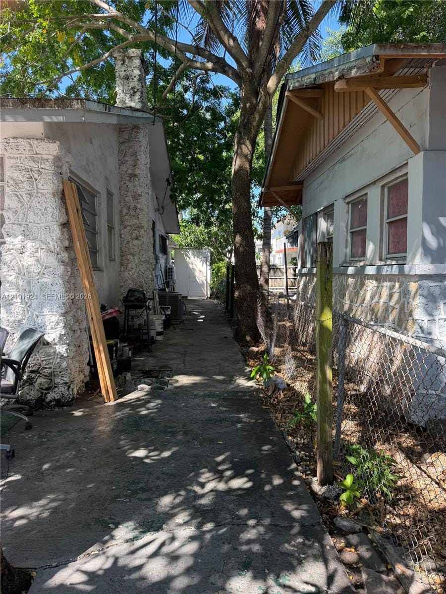 320 NW 11th Avenue, Miami, FL 33128 photo 7