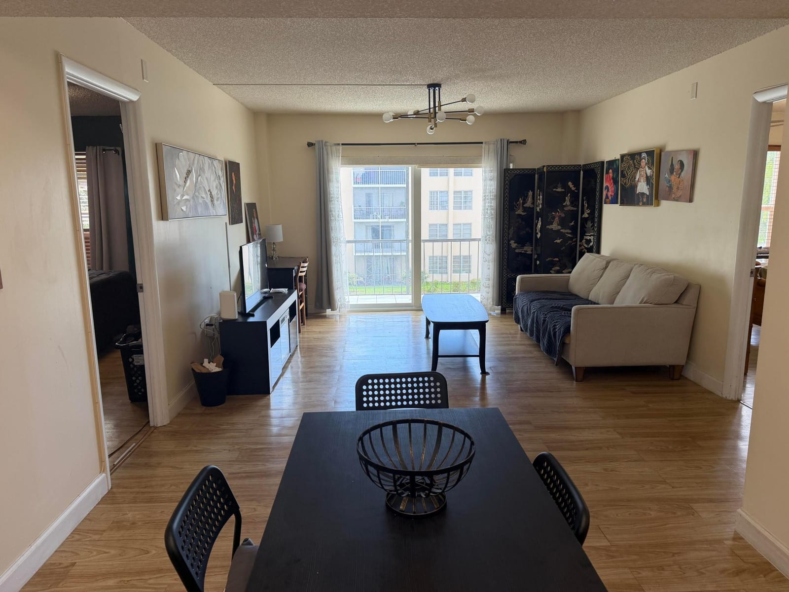 4154 Inverrary Drive 303 — photo 3