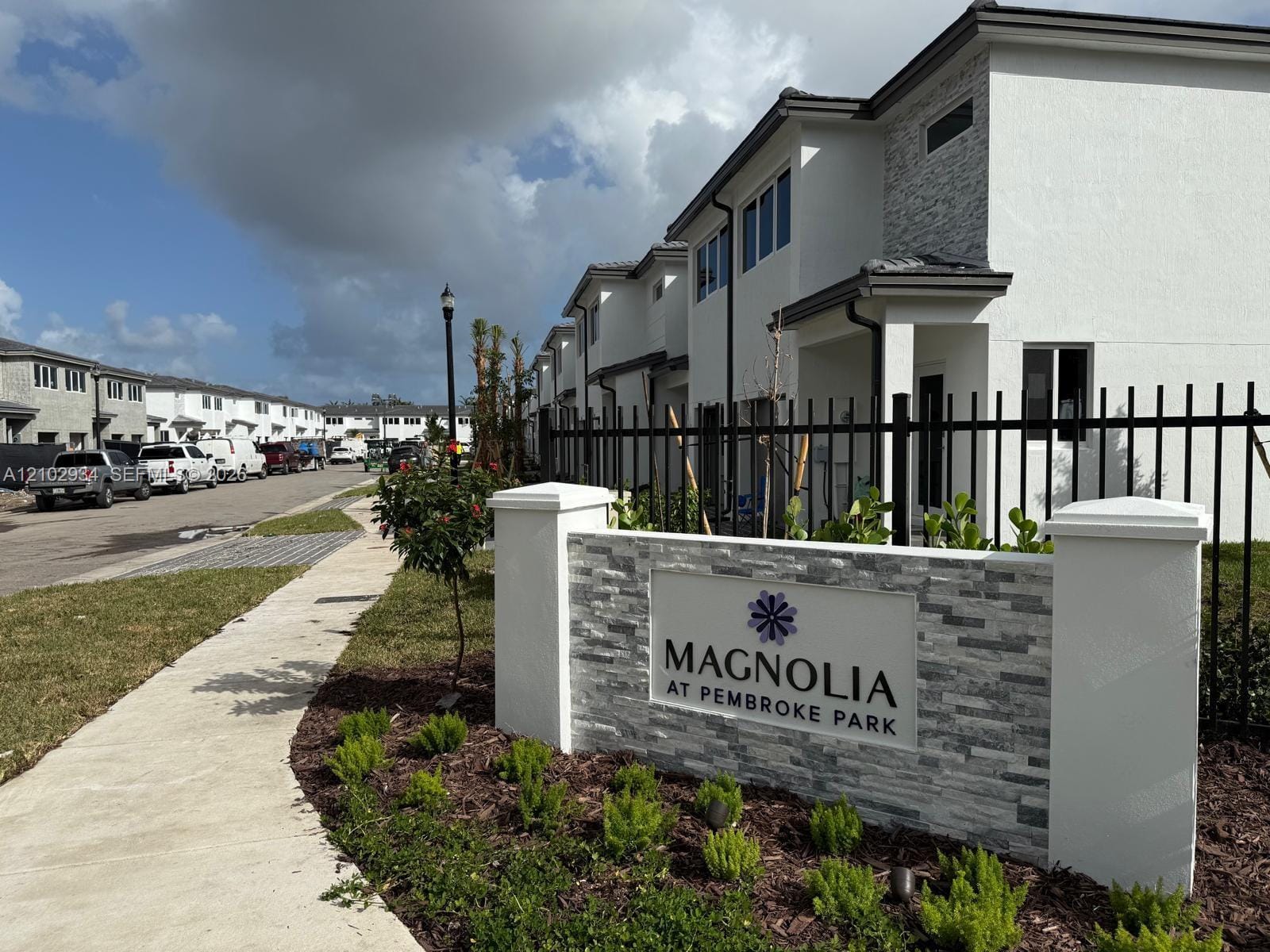 5060 SW 37th 5060, Pembroke Park, FL 33023
