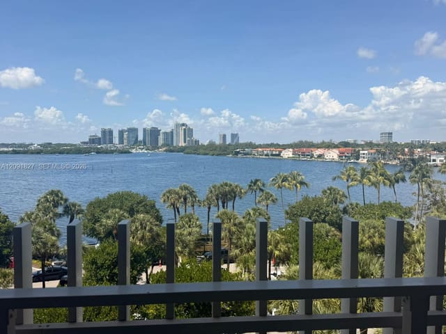 1 Grove Isle Drive A504, Miami, FL 33133