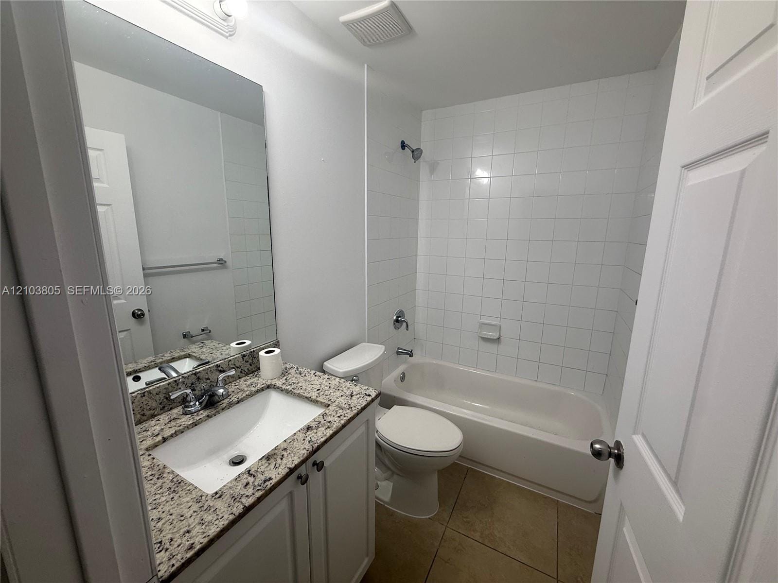 1565 NW 47th Street 1563 — photo 12