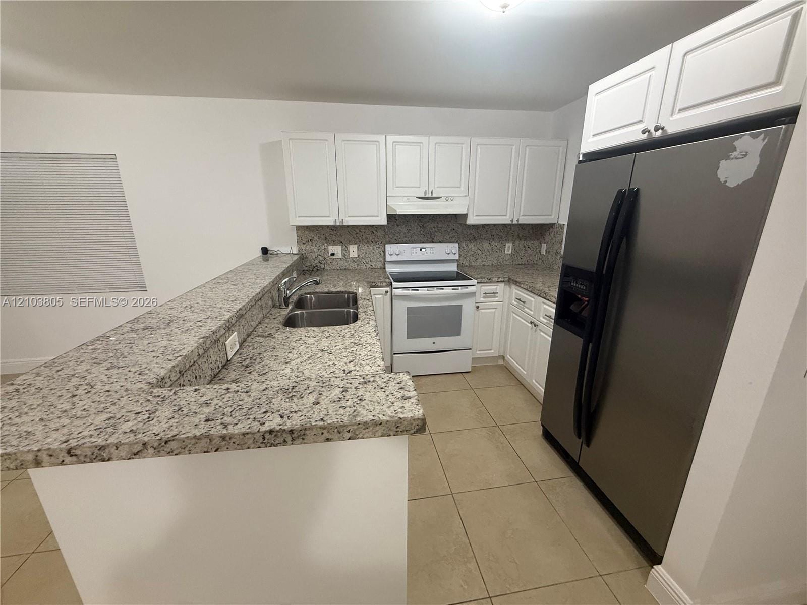 1565 NW 47th Street 1563 — photo 8
