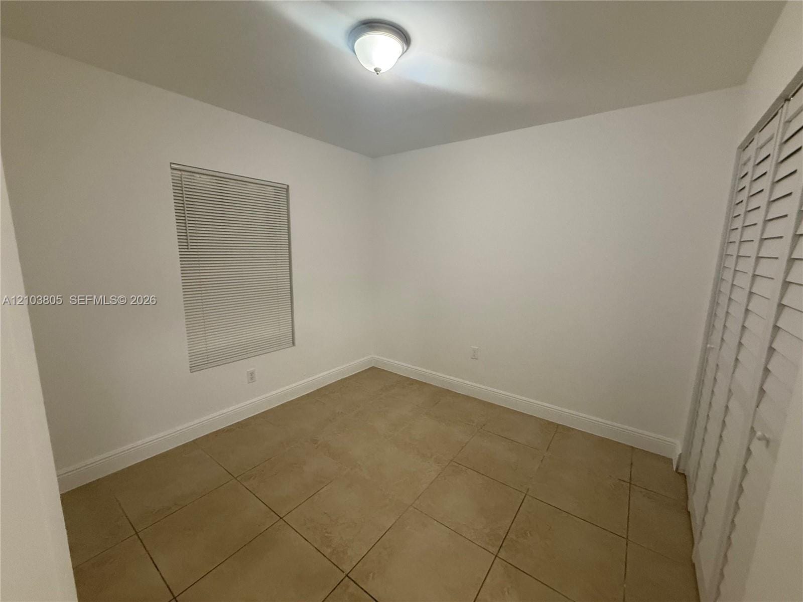 1565 NW 47th Street 1563 — photo 10