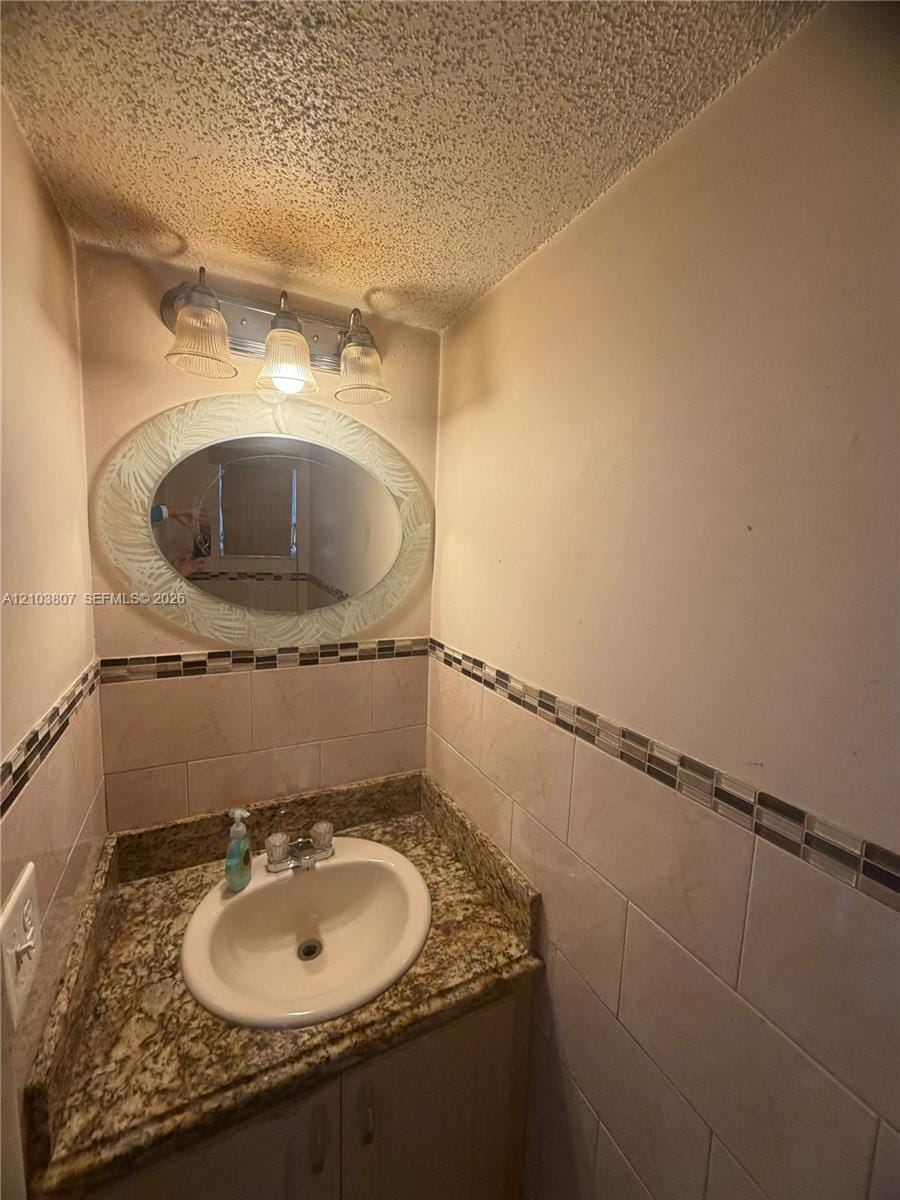 5890 W 25th Court 6, Hialeah, FL 33016 photo 4
