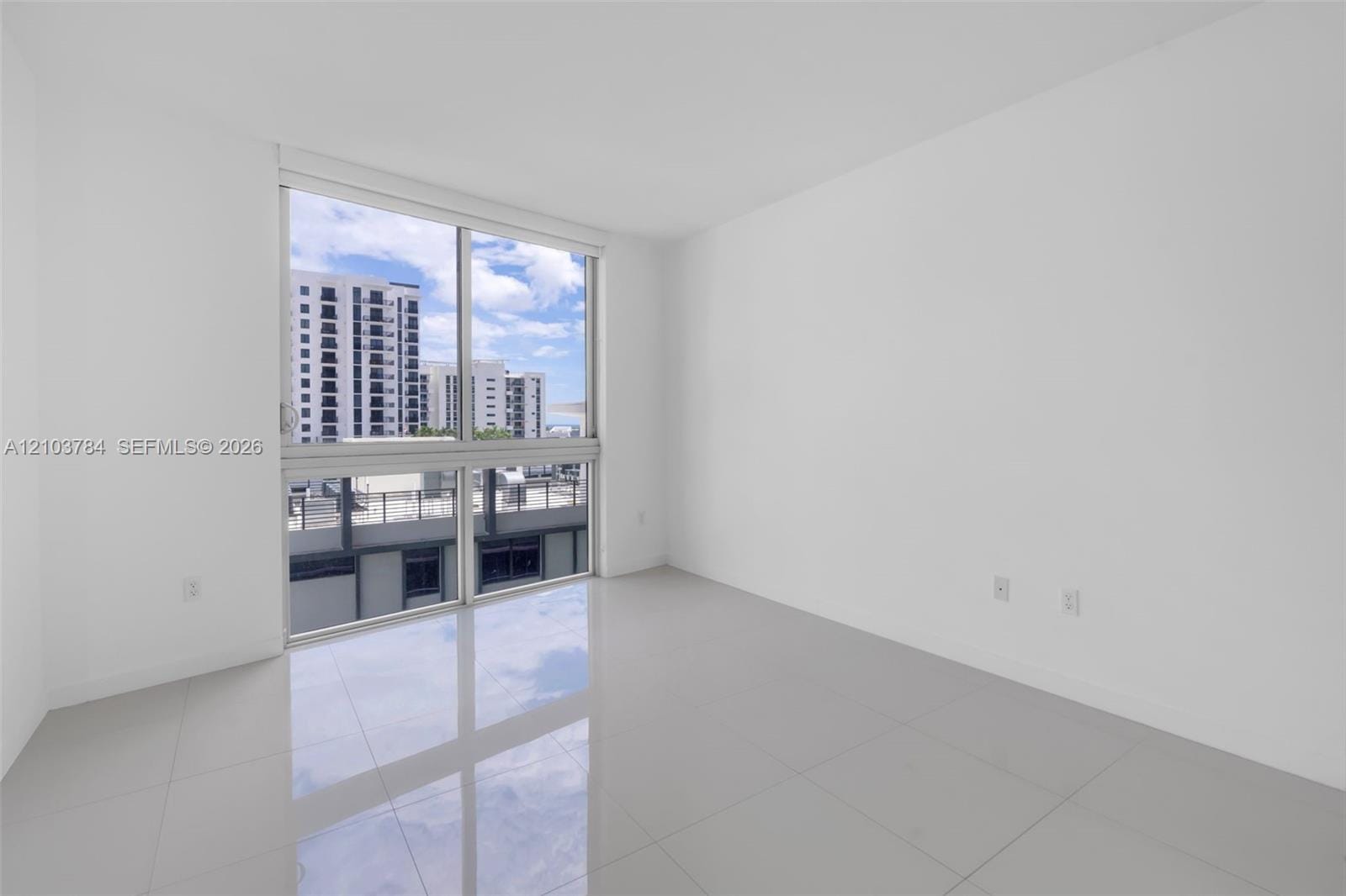 1010 SW 2nd Avenue 1003, Miami, FL 33130 photo 23