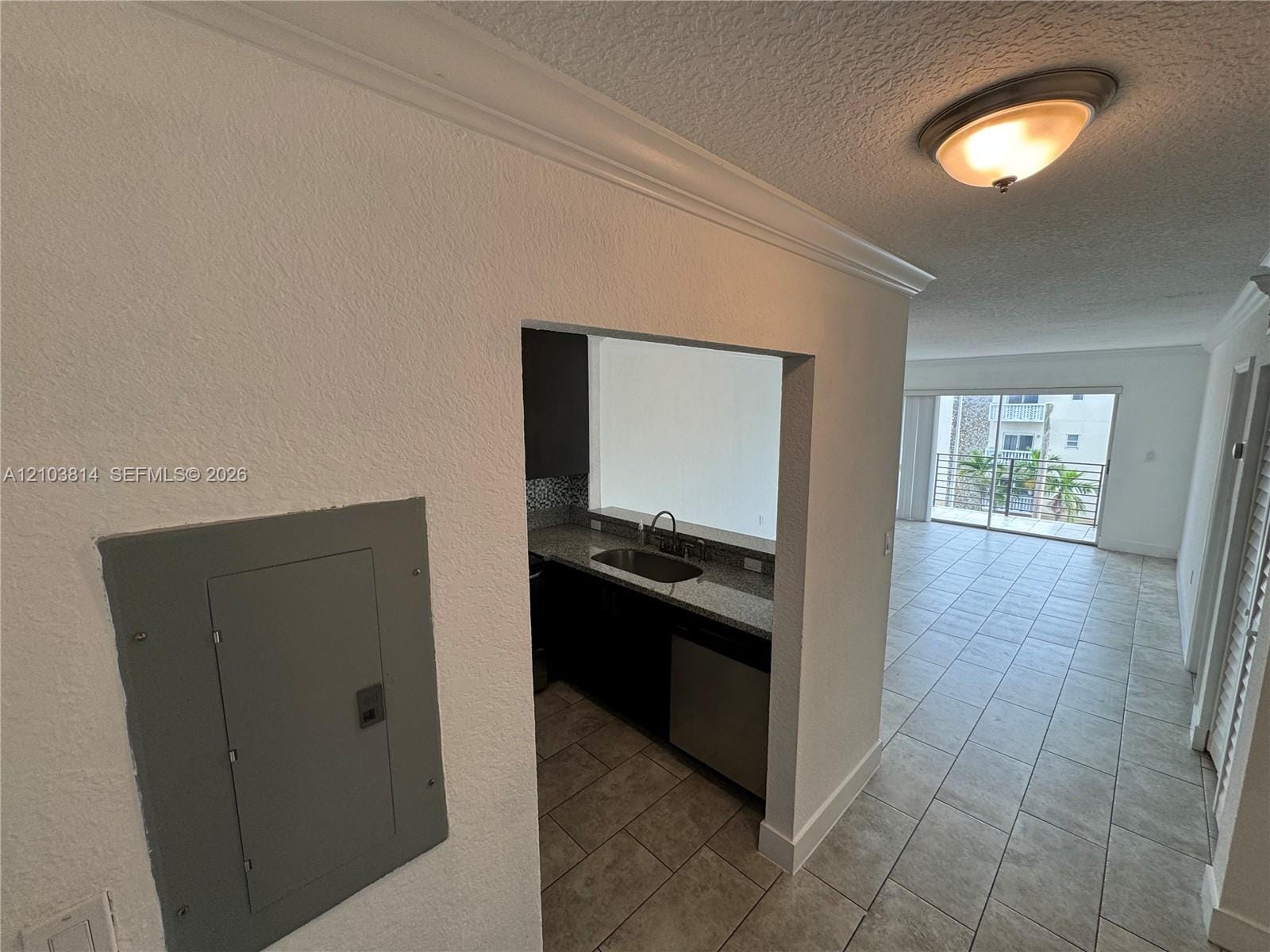 365 NE 125th Street 401 — photo 2