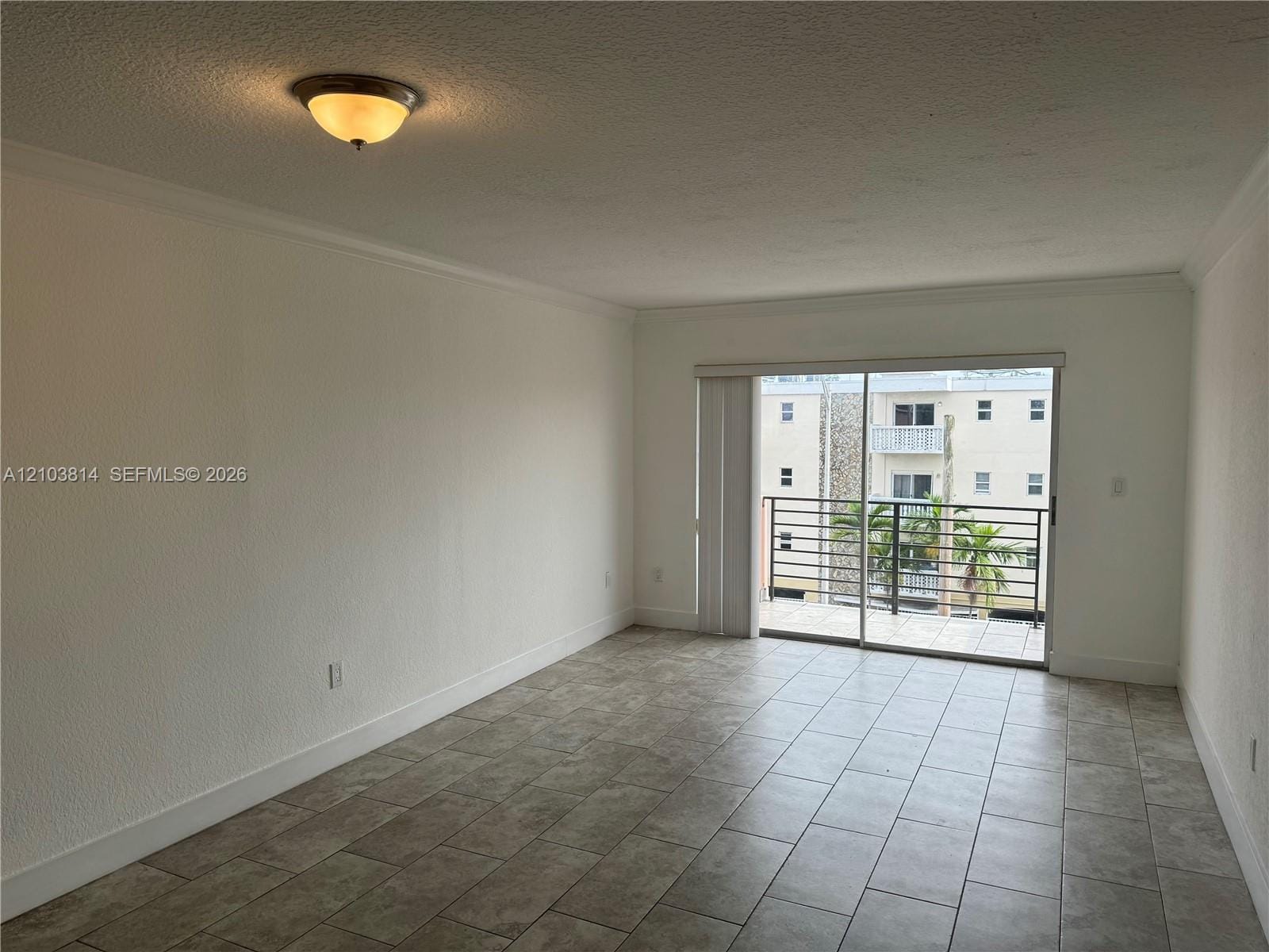 365 NE 125th Street 401 — photo 4