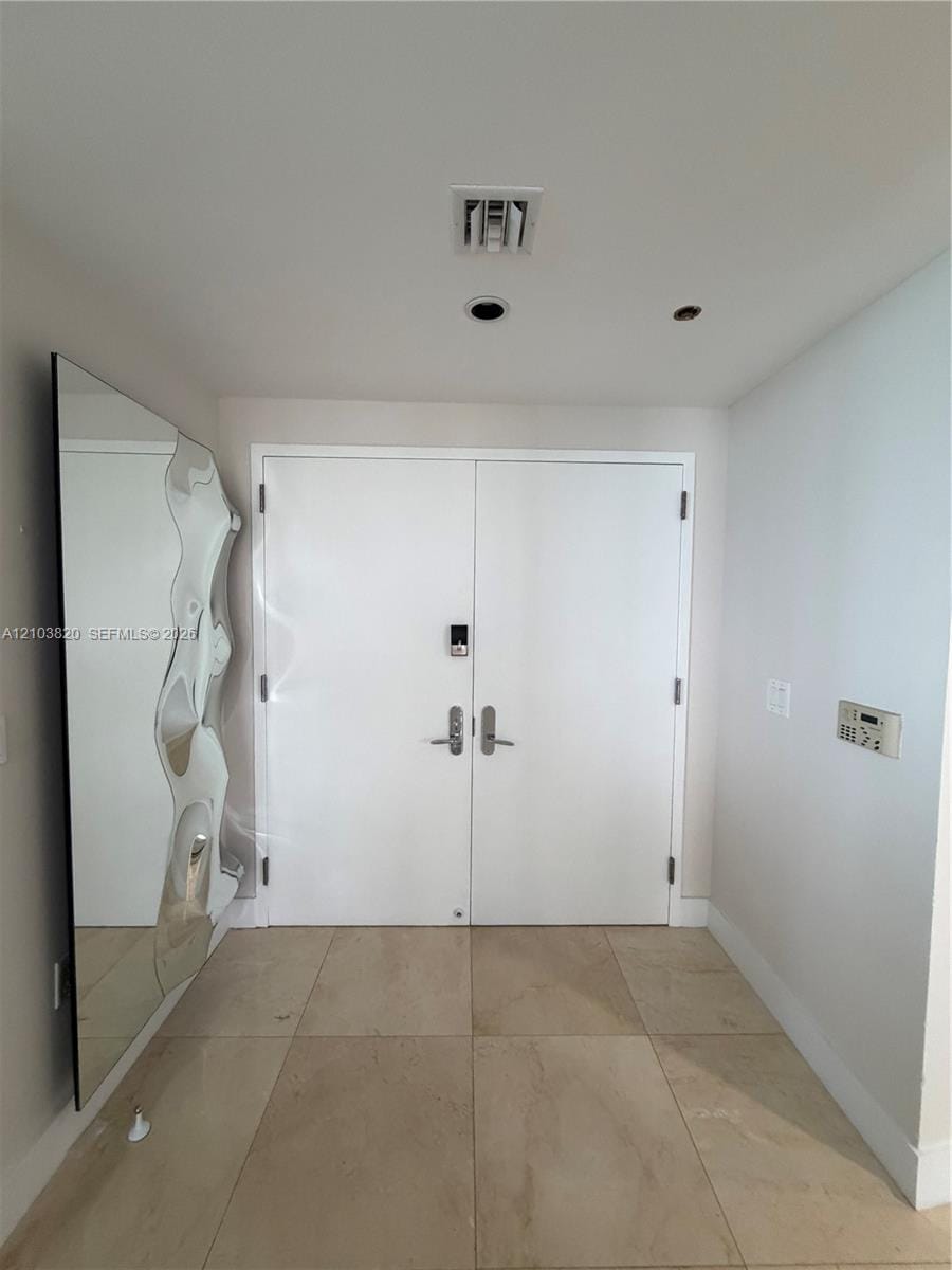 17121 Collins Avenue 1608 — photo 5