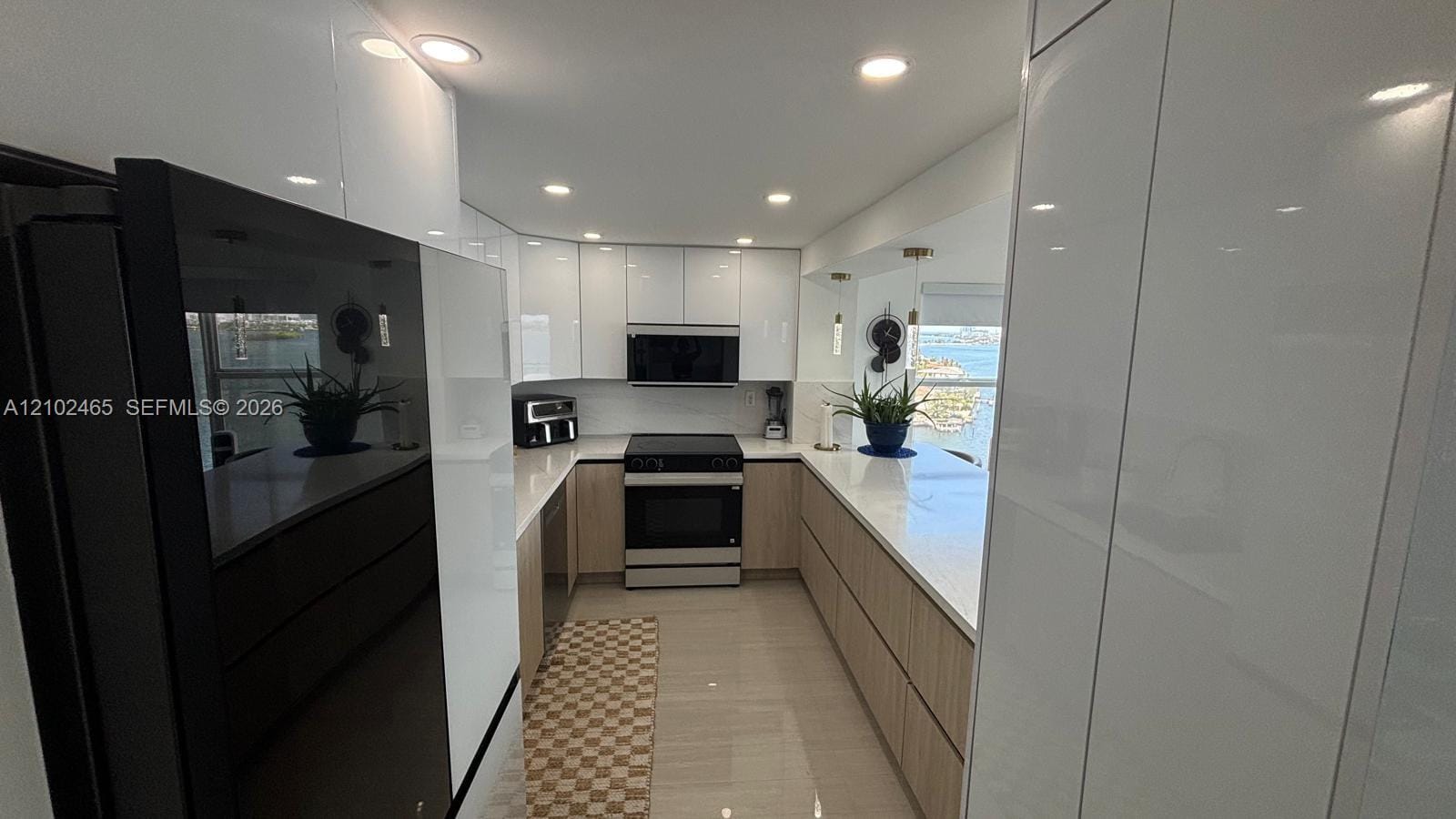 11111 Biscayne Boulevard 16A, Miami, FL 33181 photo 5