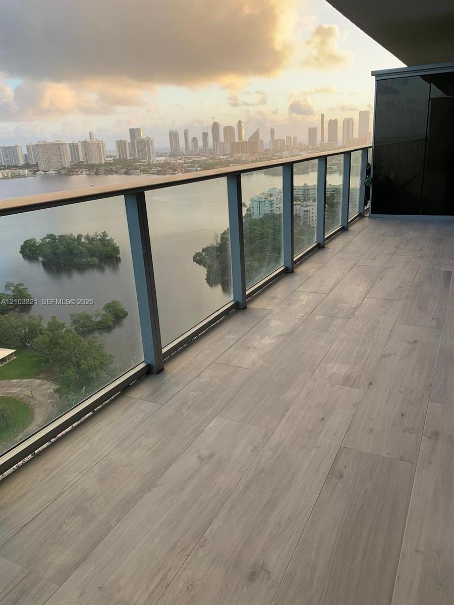 16385 Biscayne Boulevard 2302, North Miami Beach, FL 33160 photo 15