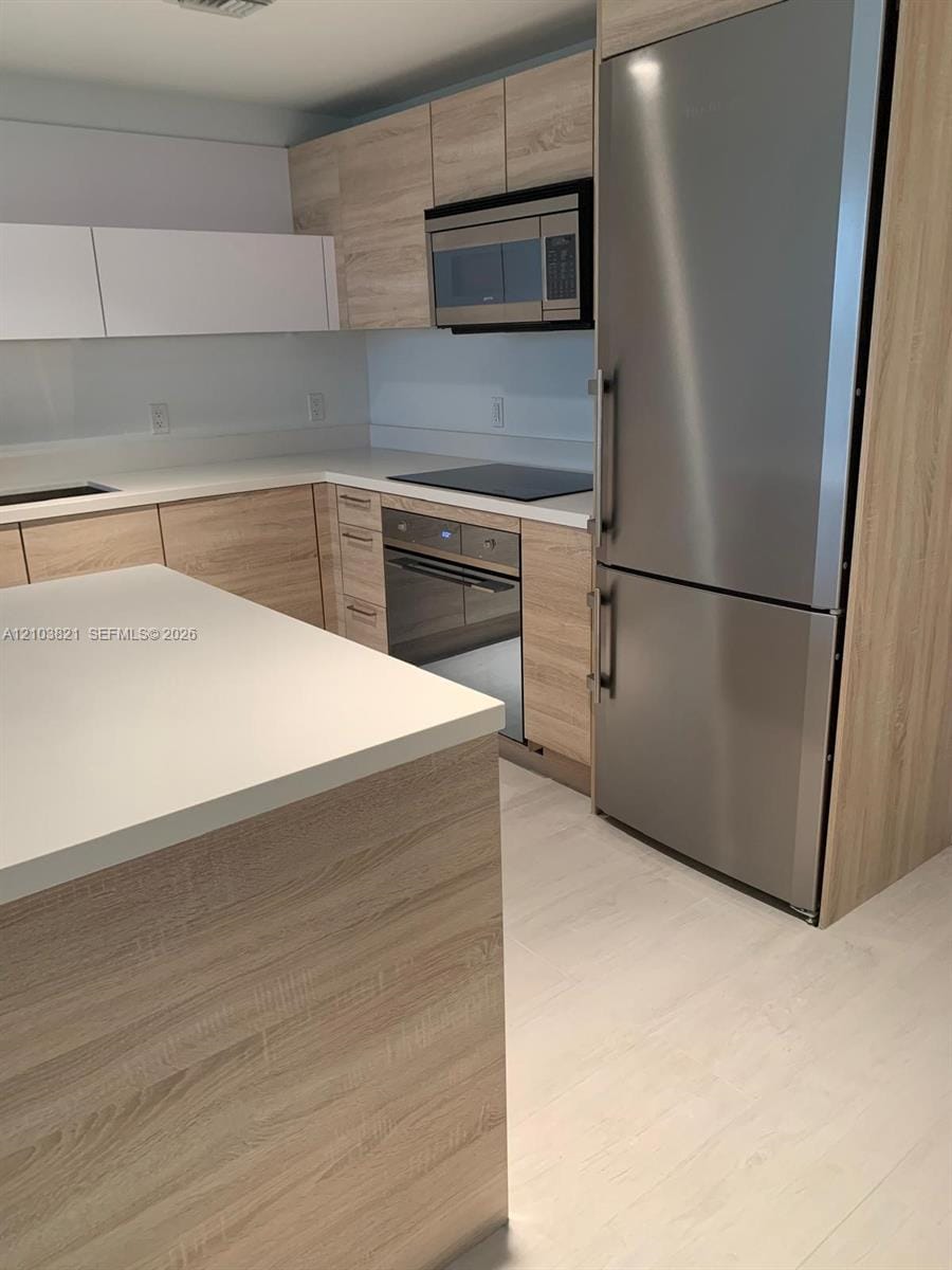 16385 Biscayne Boulevard 2302 — photo 3