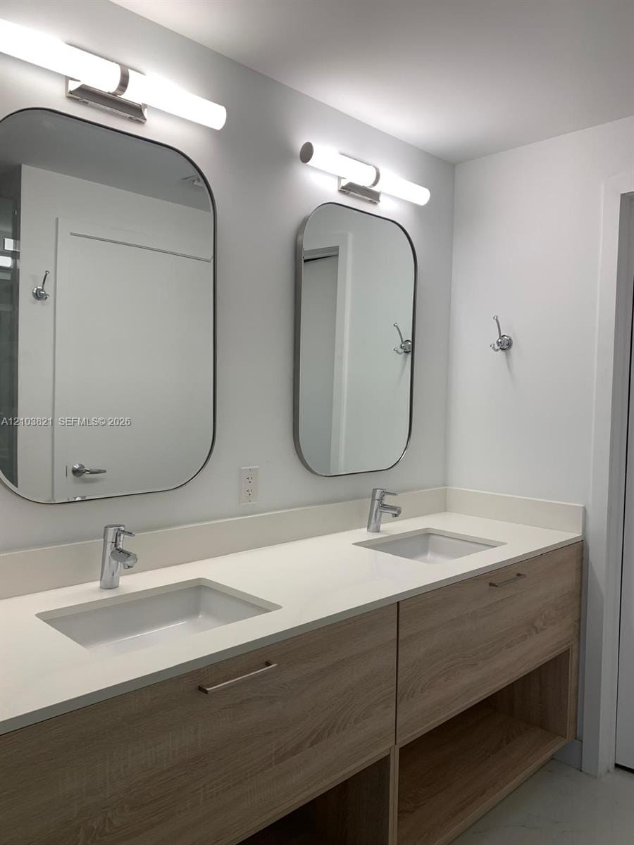 16385 Biscayne Boulevard 2302 — photo 9