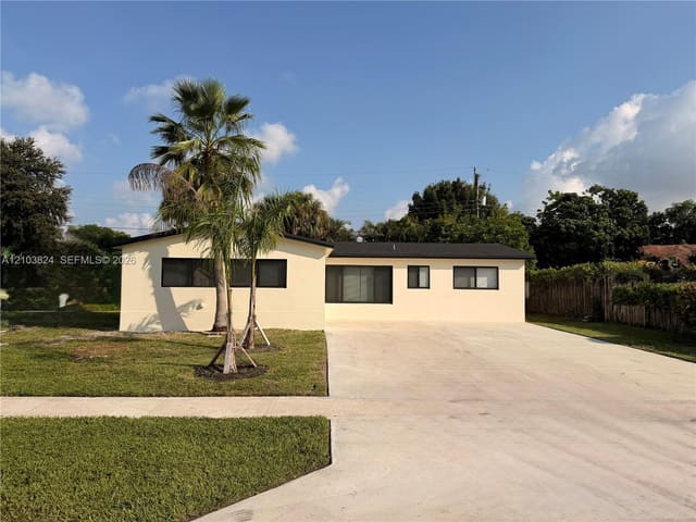 6211 NW 16th Court, Sunrise, FL 33313
