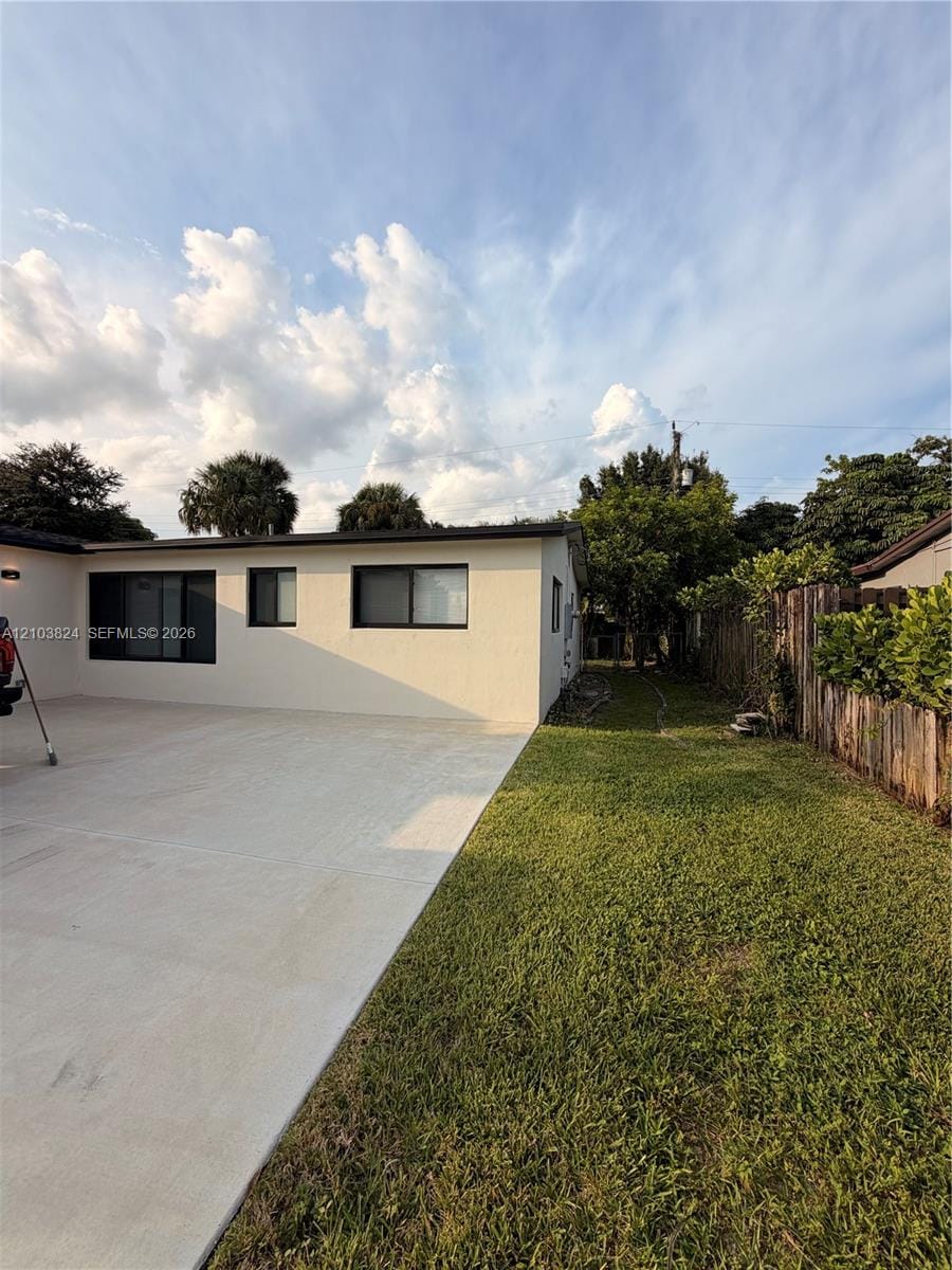 6211 NW 16th Court, Sunrise, FL 33313 photo 3