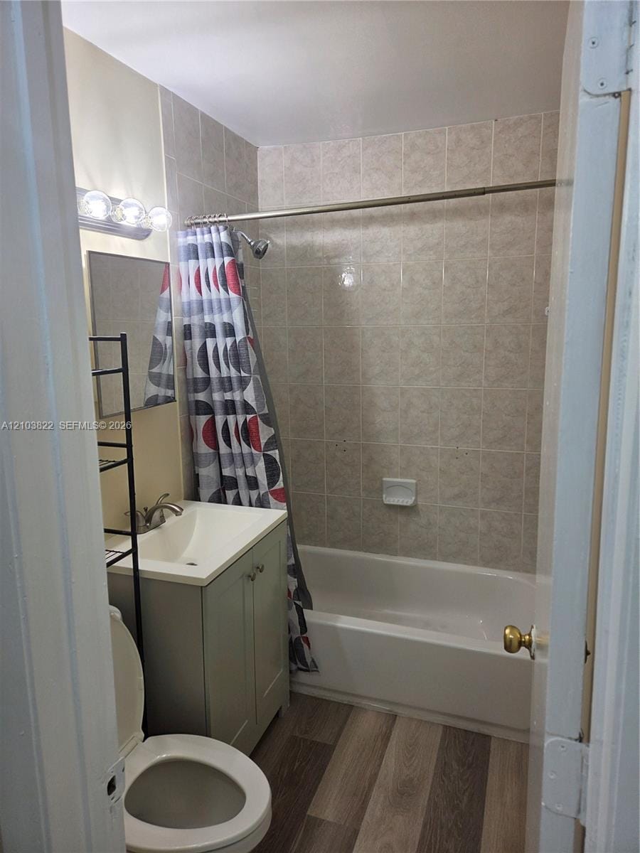390 SW 7th Road SW 390, Vero Beach, FL 32962 photo 7