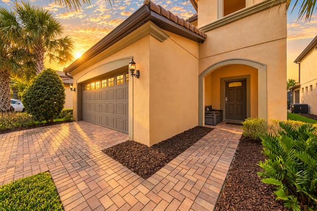 8997 RHODES Street, Kissimmee, FL 34747