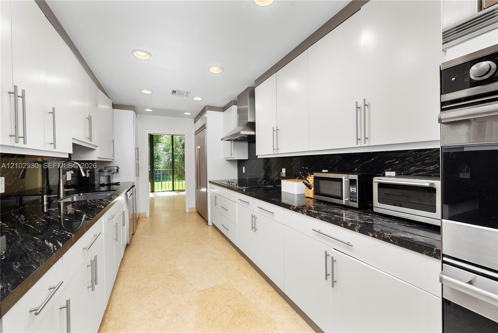 1566 NE Quayside Terrace D14, Miami, FL 33138 photo 14